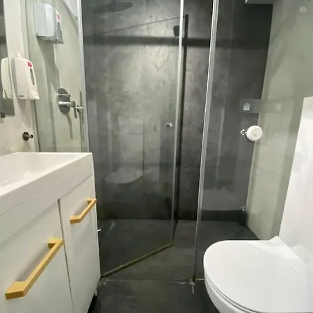 - Downtown By Realty *