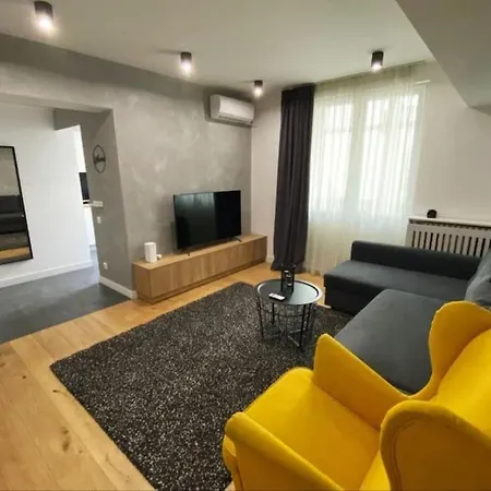 - Downtown By Realty Apartment